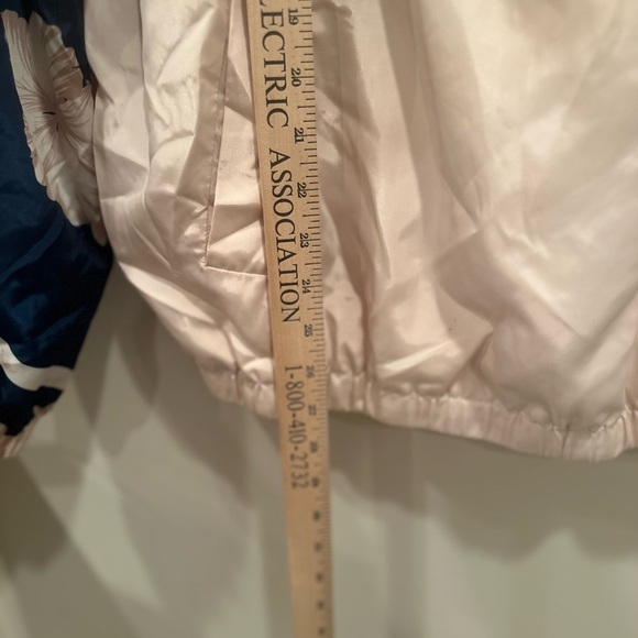 GUESS Women's Navy Pink Floral Bomber Jacket Wind Breaker Hooded  Pockets Sz M - Picture 4 of 10